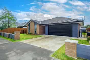 27 Zinnia Way, Wigram