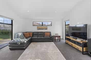 14 Merino Crescent, Kirwee