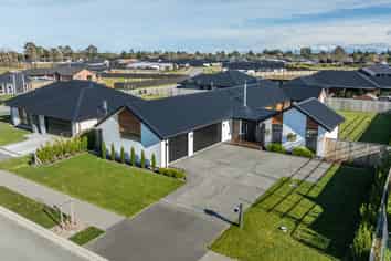 14 Merino Crescent, Kirwee