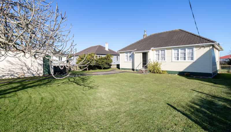11 Hayward Road, Ngatea