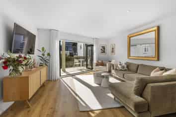 2/38A Roxburgh Street, Mount Victoria