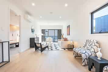 69C Chivalry Road, Glenfield