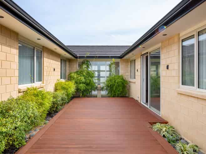 10 Paiaka Place, Rototuna North