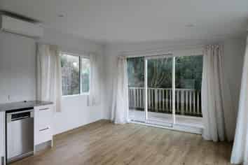 14 Davies Road, Hurdon