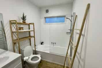 14 Davies Road, Hurdon