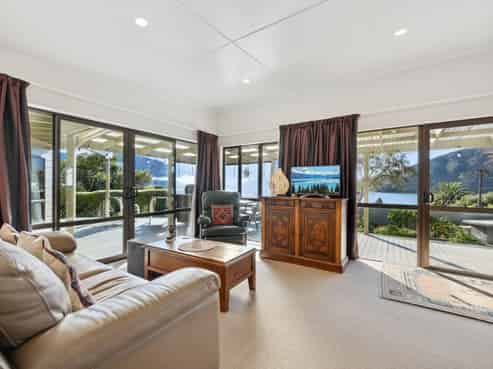 99 Moenui Road, Havelock