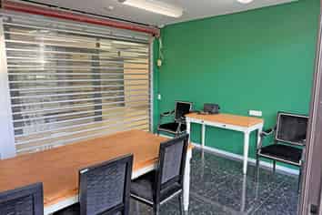 24M² OFFICE/RETAIL SPACE FOR SUBLEASE
