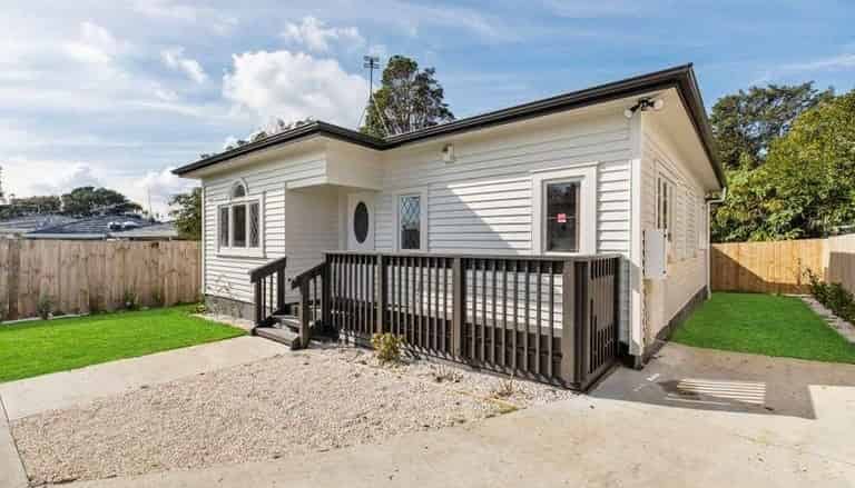 79C Russell Road, Manurewa