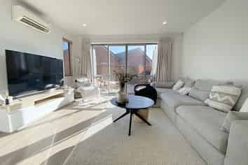 10/190 Lincoln Road, Addington