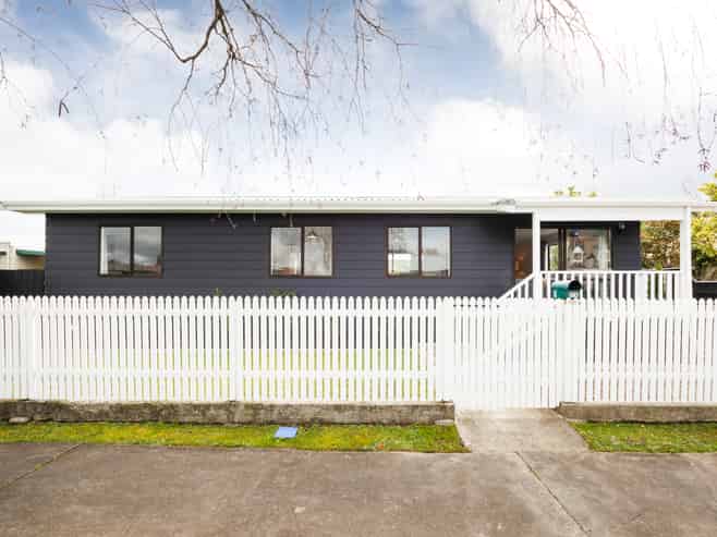 57A Benmore Avenue, Cloverlea
