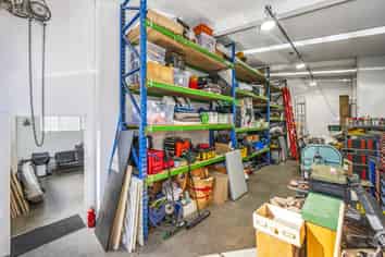 Multi-Use Eden Terrace Opportunity