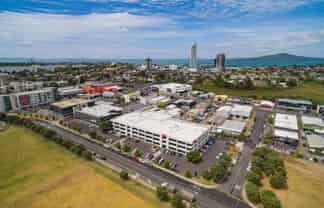 Prime 310m² Office for Lease – 2 Fred Thomas Drive, Takapuna