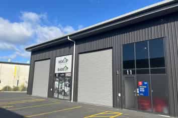 Warehouse or workshop in Mount Maunganui