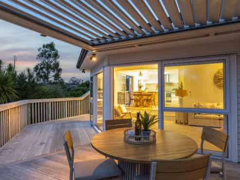 70 Bay Vista Drive, Red Beach