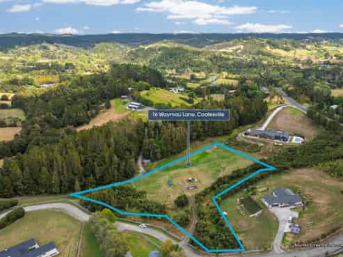 16 Waymau Lane, Coatesville