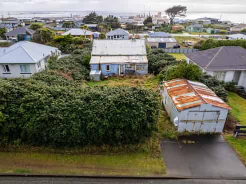 137 Lagan Street, Bluff
