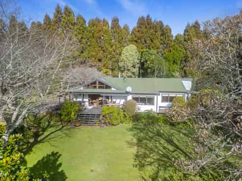 1558 Pyes Pa Road, Oropi