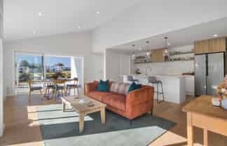 5 Vesey Drive, Katikati