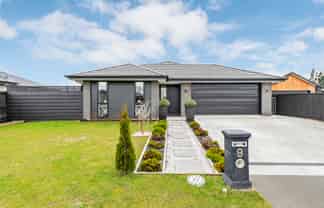 9 Cedric Place, DARFIELD