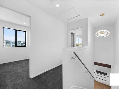 7 Awhi Way, Karaka