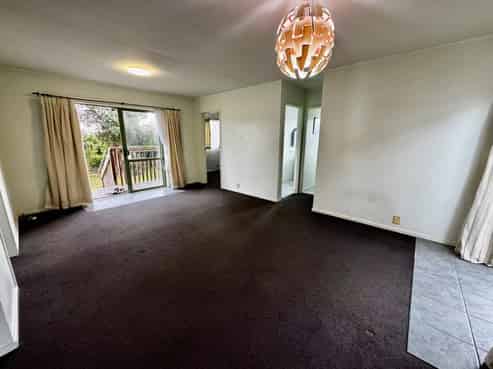 21A Thomas Avenue , Te Atatu Peninsula