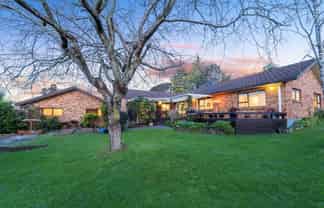 70A Tirimoana Road, Te Atatu South