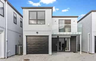 19c Farwood Drive, Henderson