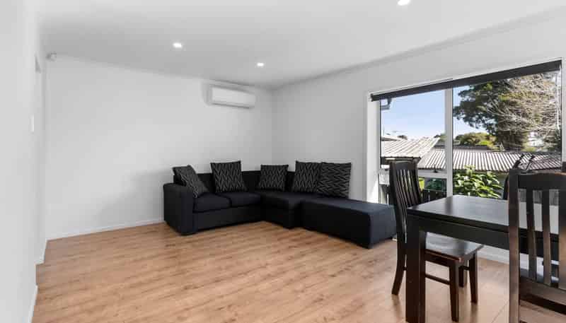 20b Adams Road, Manurewa