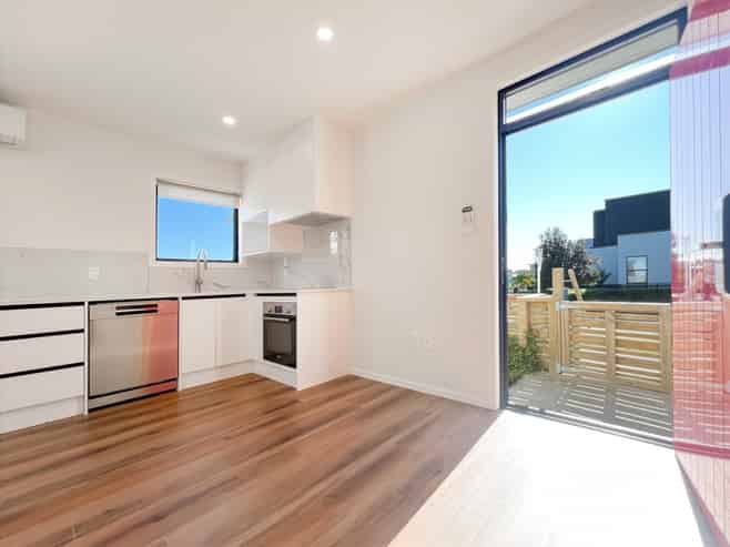 21A Tahingamanu Road, Hobsonville