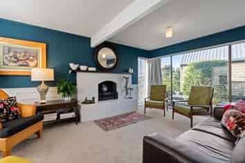 8A Cassis Place, Crofton Downs