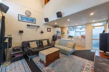 29J Springs Road, Parakai