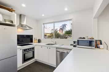 2/85 Trafalgar Street, SAINT ALBANS