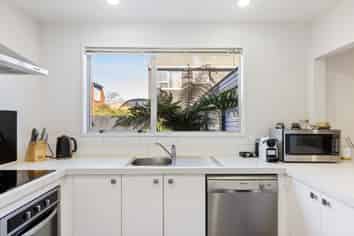 2/85 Trafalgar Street, SAINT ALBANS