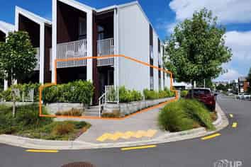 1/2 Warrant Officer Lane, Hobsonville