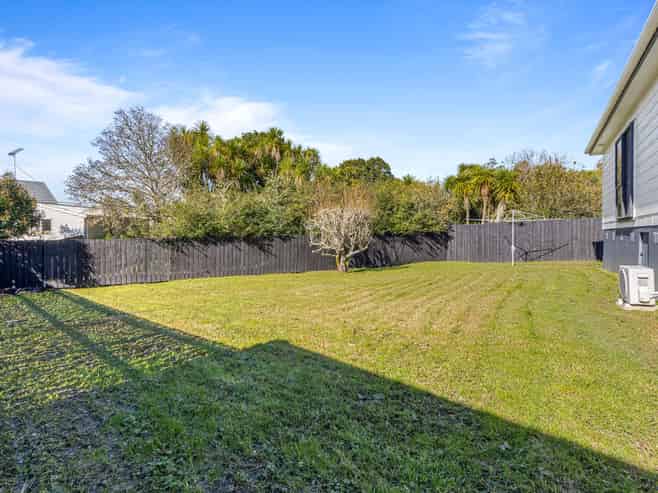 14 Mile Place, Henderson