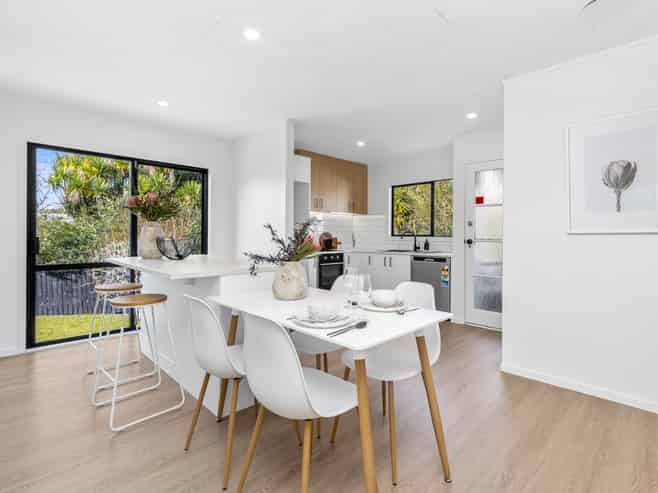 14 Mile Place, Henderson