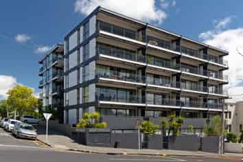 2E/28 Stanwell Street, Parnell