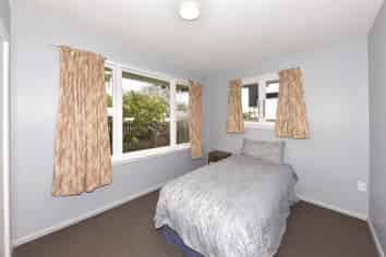 1/124 Huxley Street, Sydenham