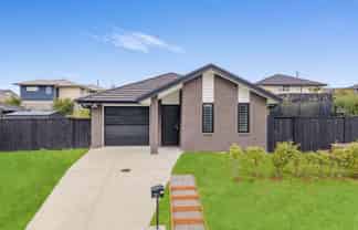 13 Harry Richards Way, Pokeno
