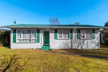 101 Te Rangitautahanga Road, Turangi