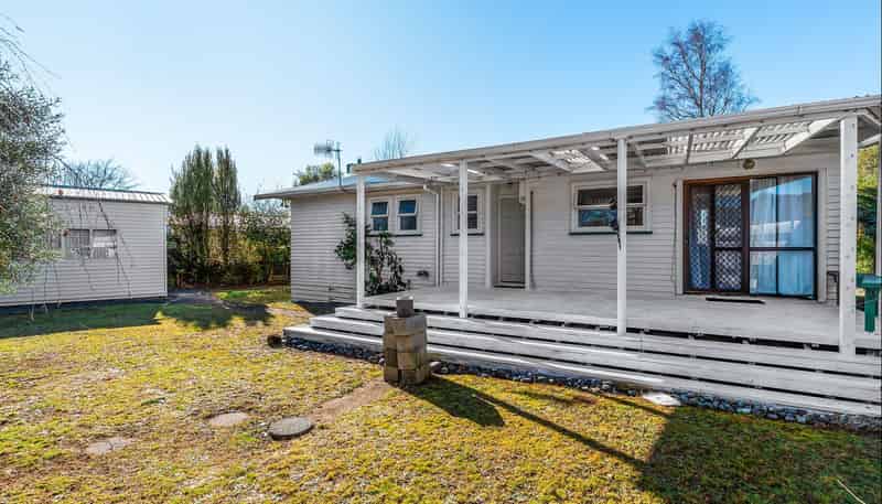 101 Te Rangitautahanga Road, Turangi