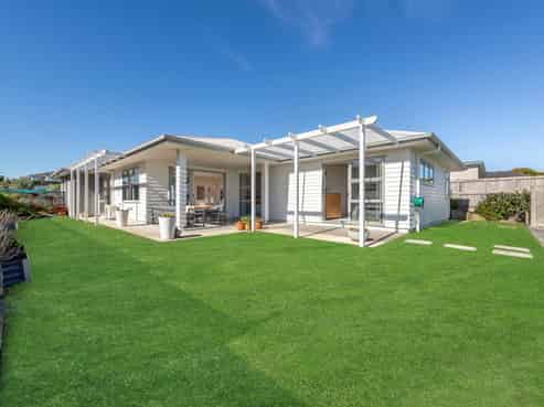 25 Kaiawa Street, Beachlands