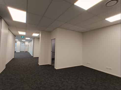 Corner office suite