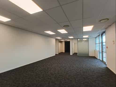 Corner office suite