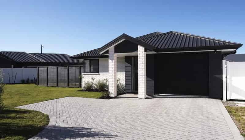 116 Harakeke Drive, Wharewaka