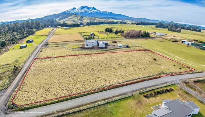 1 Taylors Road, Ohakune
