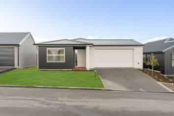 17b Cowell Crescent, Pyes Pa