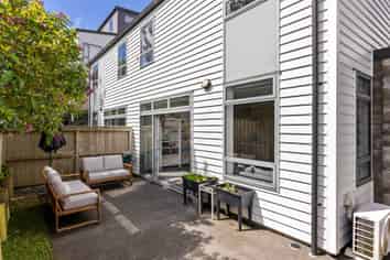 3/30 Monowai Road, Johnsonville