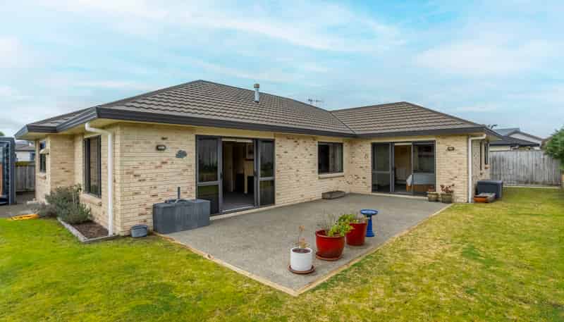 5 Consort Close, Paraparaumu Beach