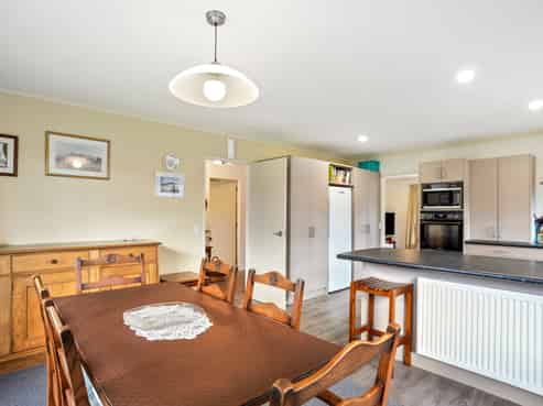 5 Consort Close, Paraparaumu Beach